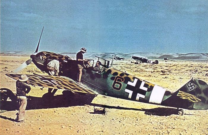 Desert_Bf_109_black_6.jpg